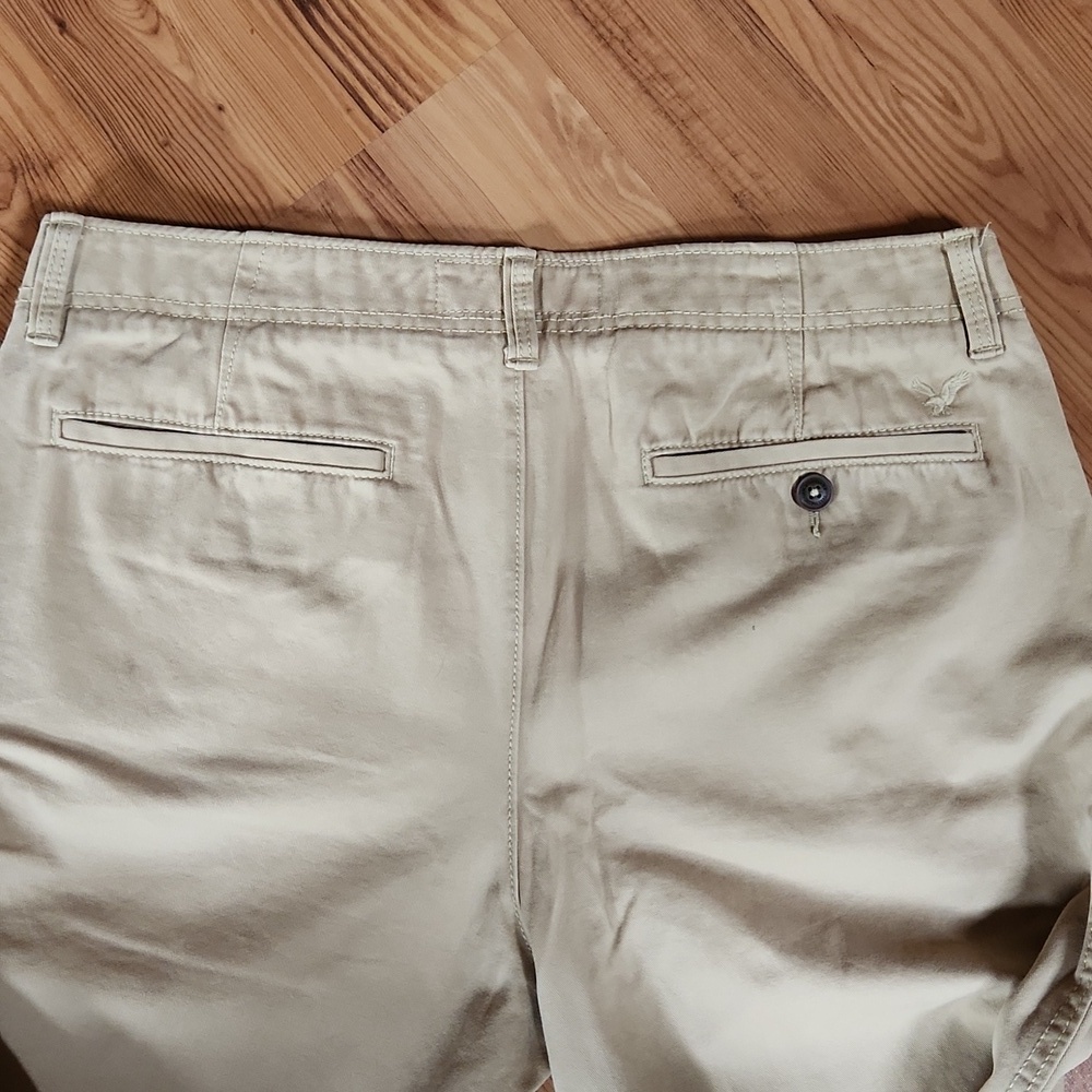 American Eagle Outfitters Relaxed Straight Khakis - Picture 5 of 7